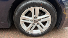 Toyota Corolla 1.8 VVT-i Hybrid Icon 5dr CVT Hybrid Hatchback